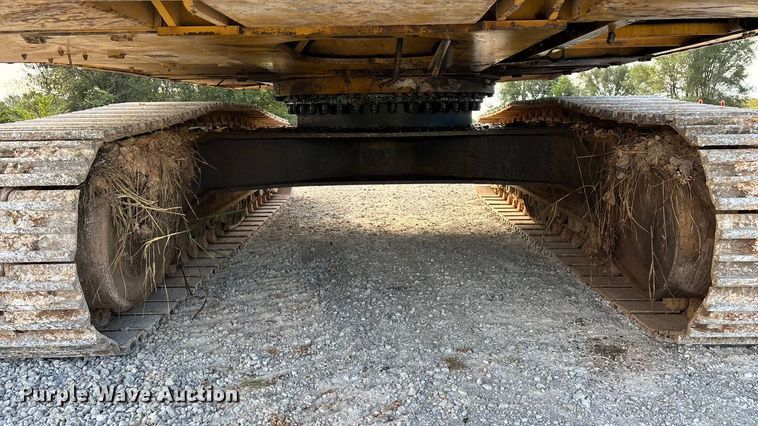 image for item EN5603 1998 Caterpillar 325B L excavator