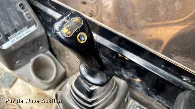 image for item EN5603 1998 Caterpillar 325B L excavator