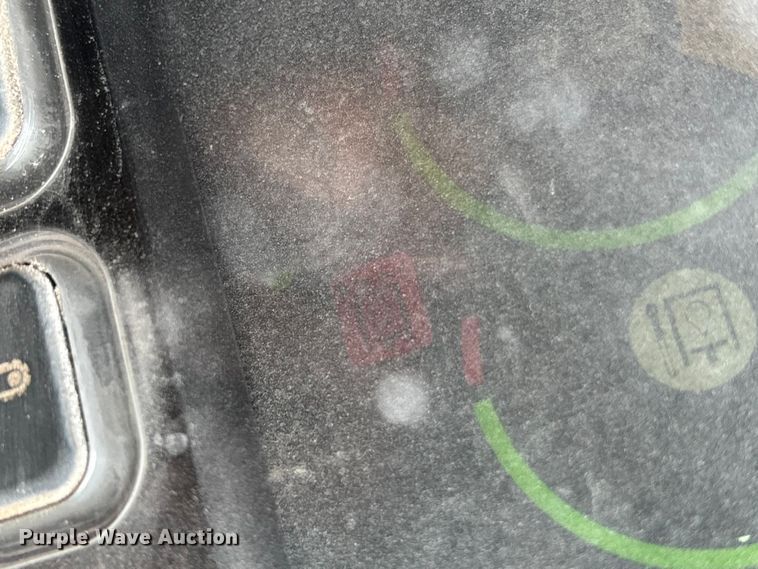 image for item EN5603 1998 Caterpillar 325B L excavator