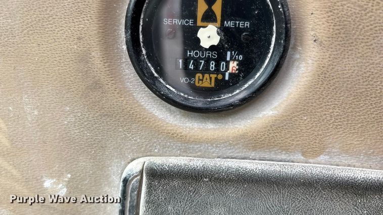 image for item EN5603 1998 Caterpillar 325B L excavator