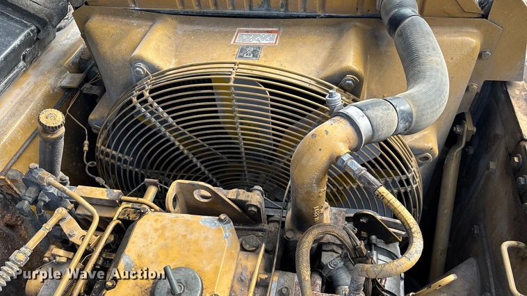 image for item EN5603 1998 Caterpillar 325B L excavator