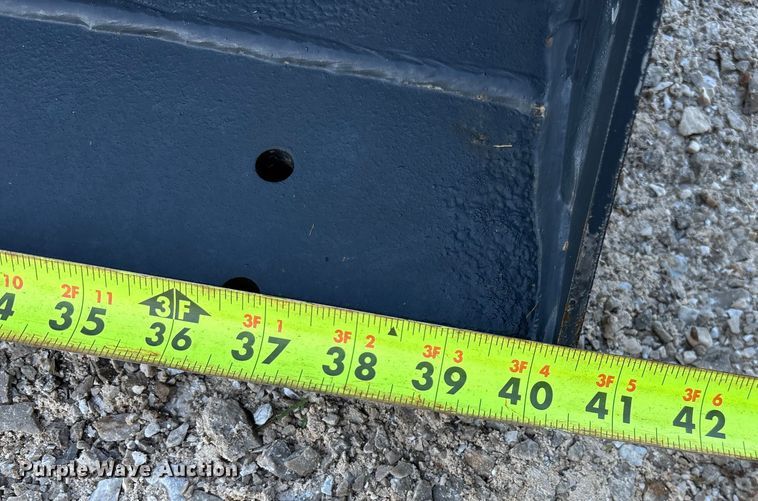 image for item EN5648 Landberd Equipment compact utility loader