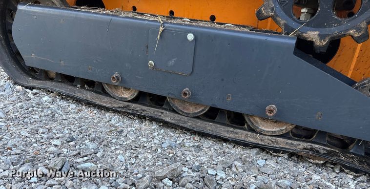 image for item EN5648 Landberd Equipment compact utility loader