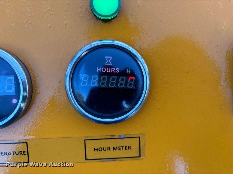 image for item EN5648 Landberd Equipment compact utility loader