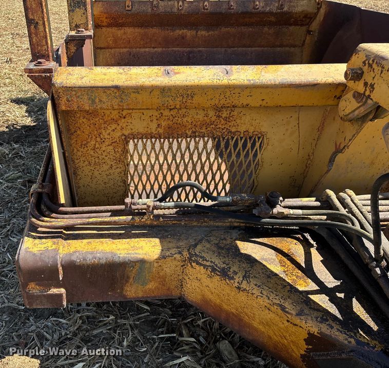 image for item EN5660 Reynolds 10C scraper