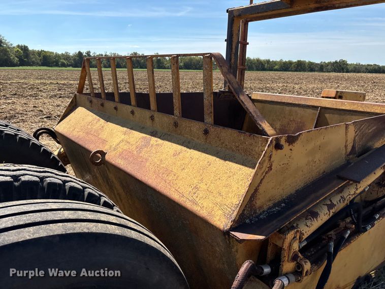 image for item EN5660 Reynolds 10C scraper