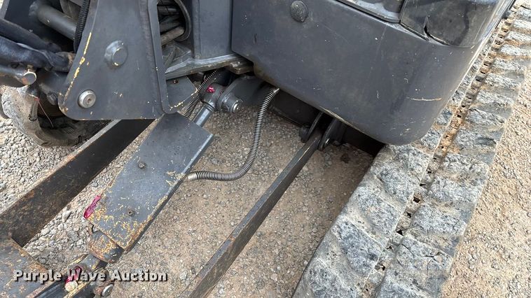 image for item EN5685 2017 Case CX17C mini excavator