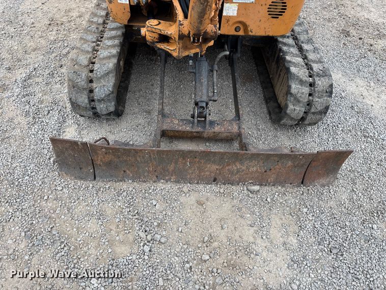 image for item EN5686 2014 Case CX17B mini excavator