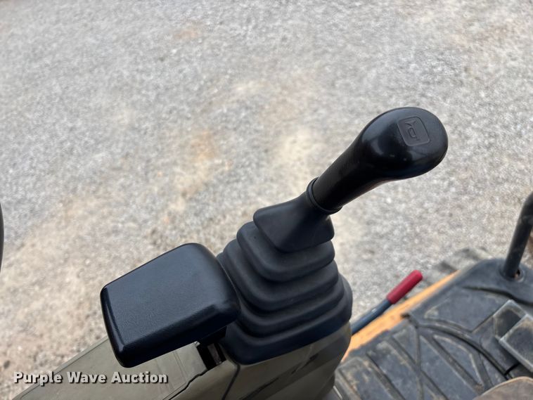 image for item EN5686 2014 Case CX17B mini excavator