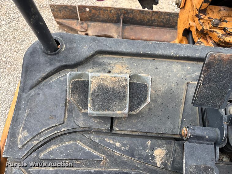 image for item EN5686 2014 Case CX17B mini excavator