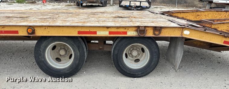 image for item EN5687 2004 Belshe equipment trailer