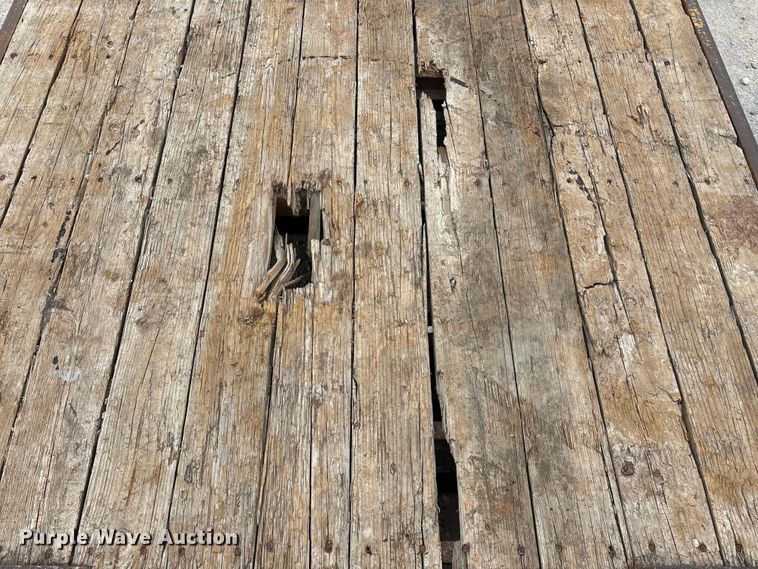 image for item EN5687 2004 Belshe equipment trailer