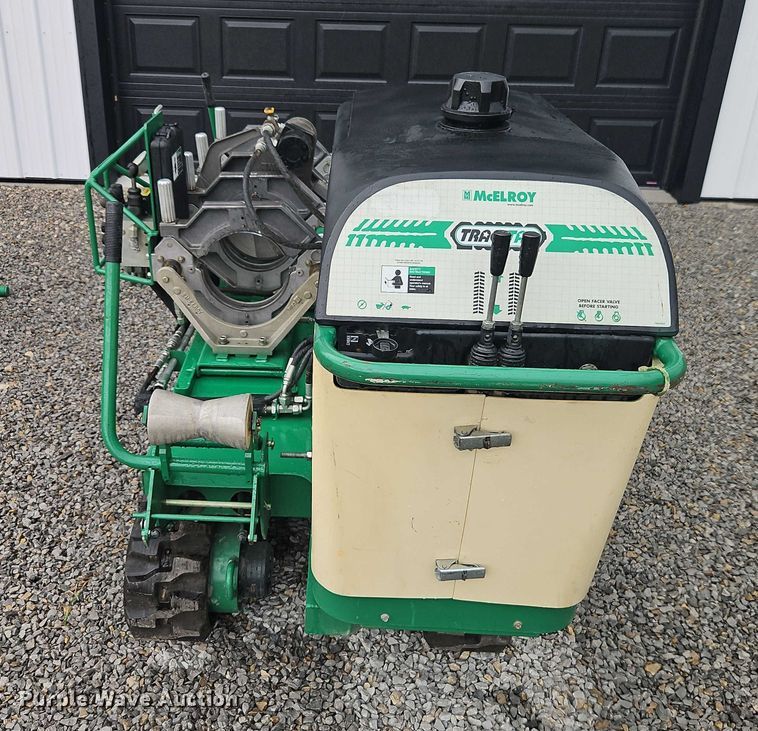 image for item EO4708 2011 McElroy TracStar 250/28 poly fusion machine