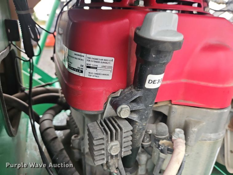 image for item EO4708 2011 McElroy TracStar 250/28 poly fusion machine