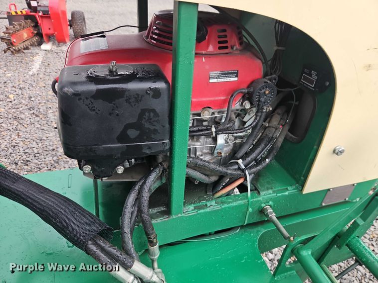 image for item EO4708 2011 McElroy TracStar 250/28 poly fusion machine