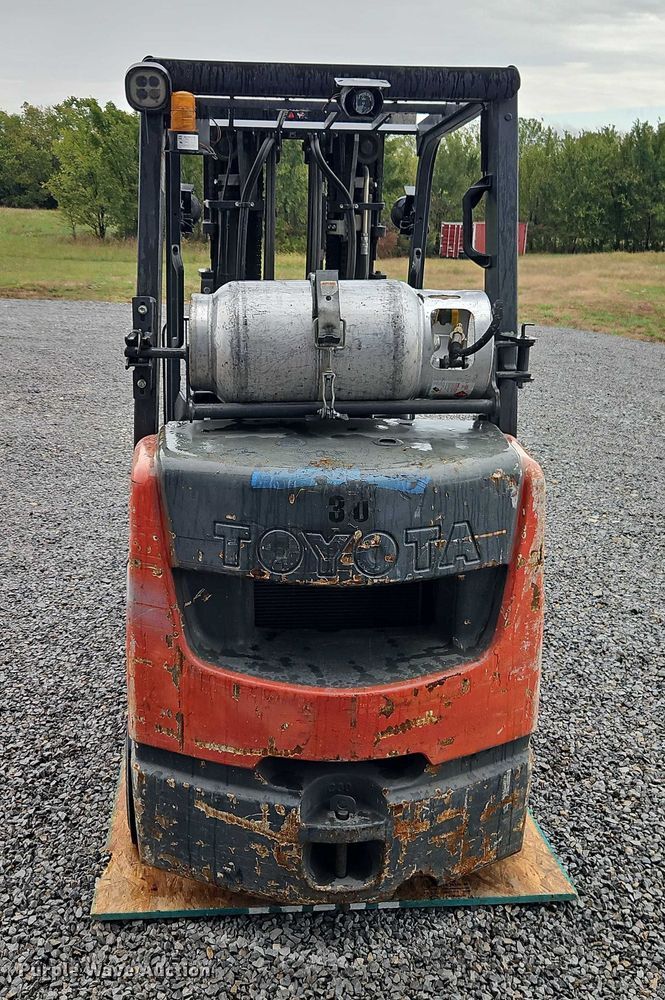 image for item EO4710 Toyota 8FGCU30 forklift