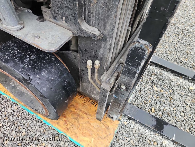 image for item EO4710 Toyota 8FGCU30 forklift