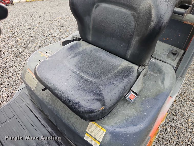 image for item EO4710 Toyota 8FGCU30 forklift