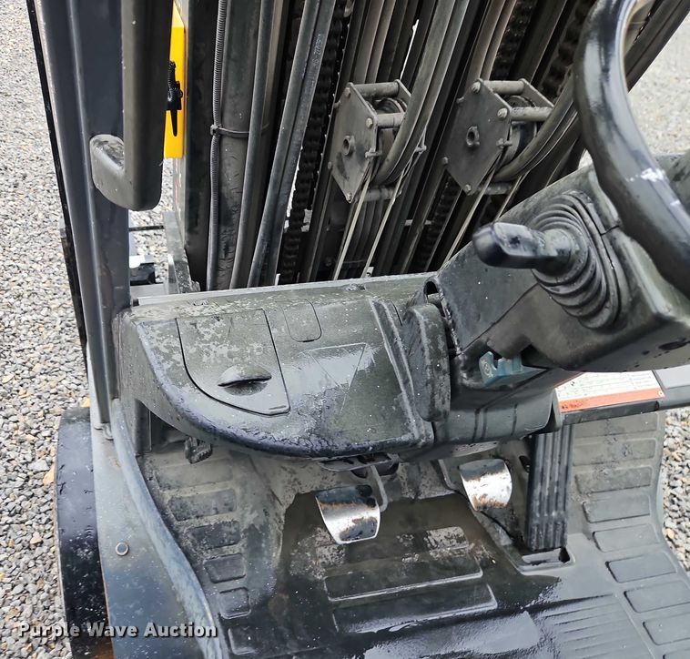 image for item EO4710 Toyota 8FGCU30 forklift