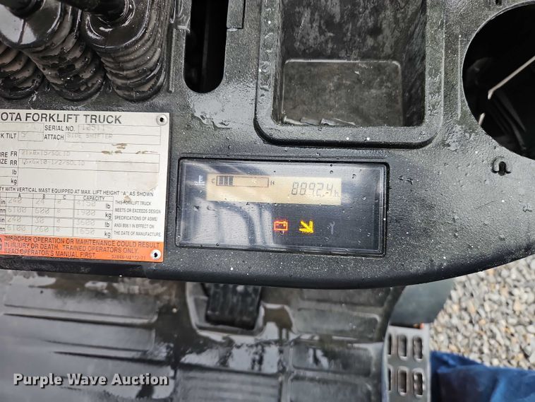 image for item EO4710 Toyota 8FGCU30 forklift