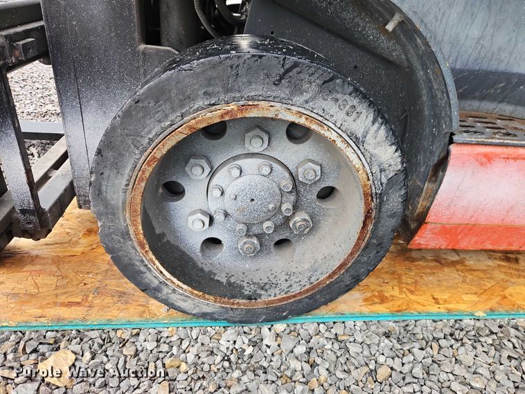 image for item EO4710 Toyota 8FGCU30 forklift