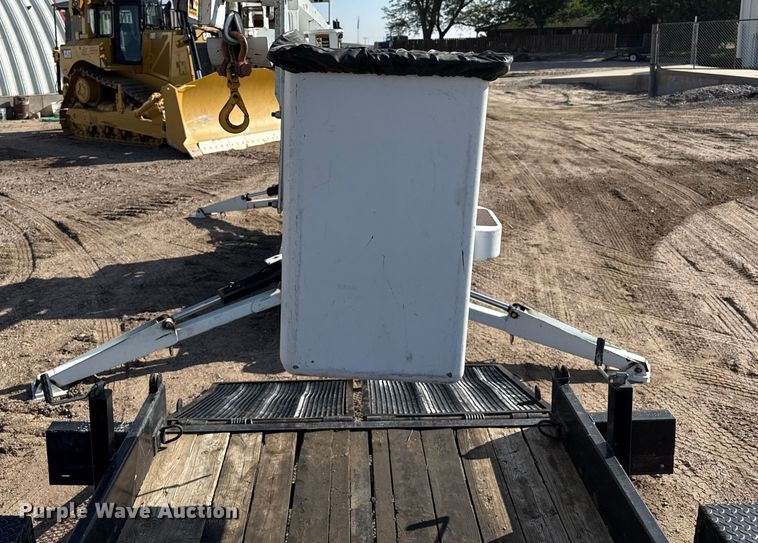 image for item EP0668 2011 SDP EZ Hauler 5500 backyard digger derrick