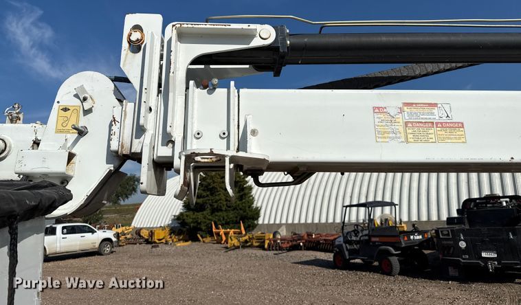 image for item EP0668 2011 SDP EZ Hauler 5500 backyard digger derrick