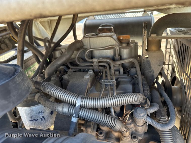 image for item EP0668 2011 SDP EZ Hauler 5500 backyard digger derrick