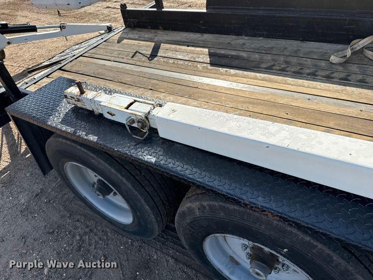 image for item EP0668 2011 SDP EZ Hauler 5500 backyard digger derrick