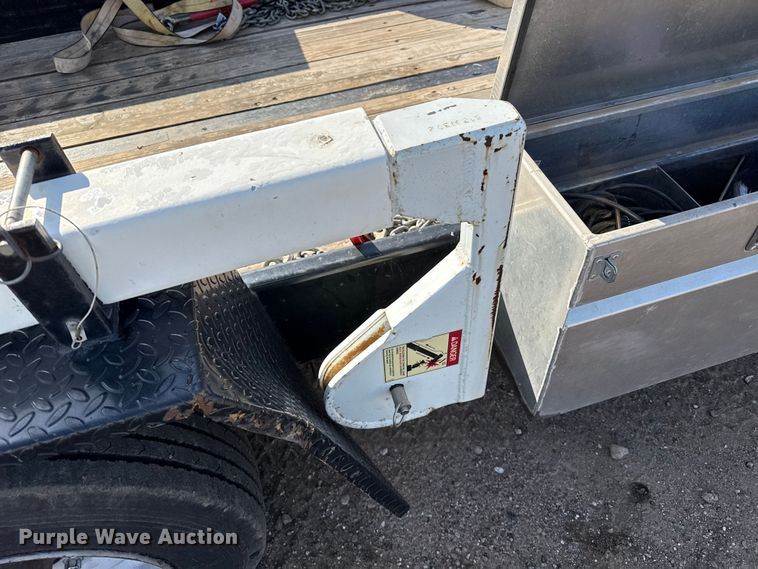 image for item EP0668 2011 SDP EZ Hauler 5500 backyard digger derrick