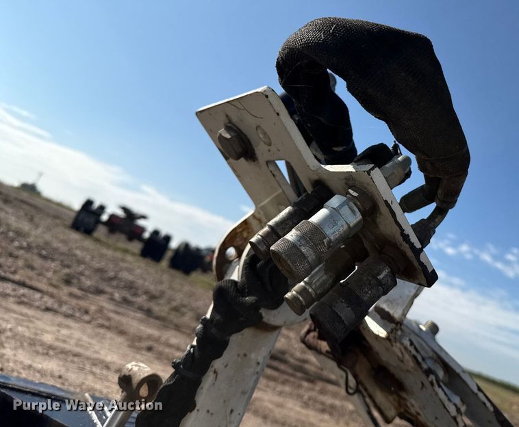 image for item EP0668 2011 SDP EZ Hauler 5500 backyard digger derrick