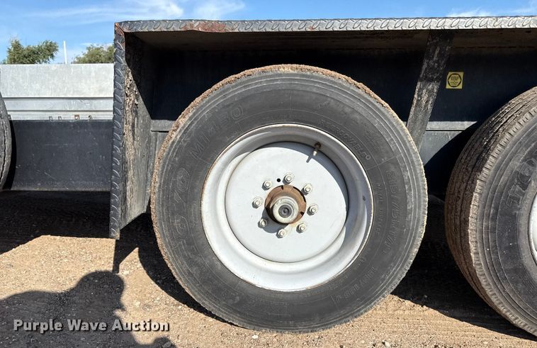 image for item EP0668 2011 SDP EZ Hauler 5500 backyard digger derrick