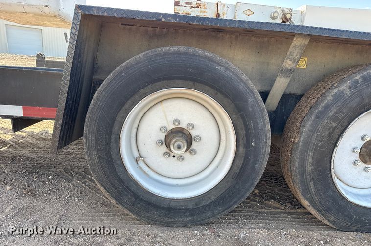 image for item EP0668 2011 SDP EZ Hauler 5500 backyard digger derrick