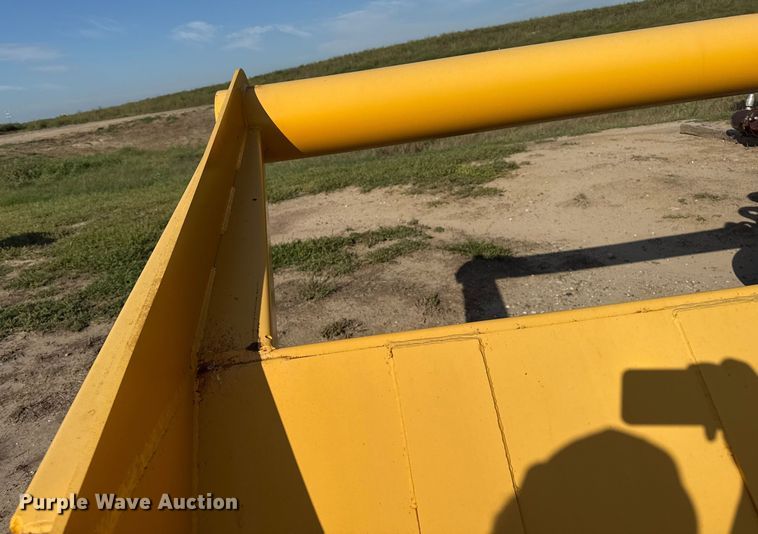 image for item EP0671 Bedding box