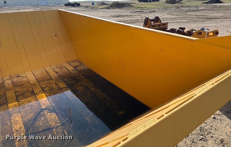 image for item EP0671 Bedding box