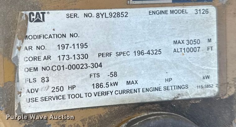 image for item ER0100 2001 Freightliner FL70 utility / service truck