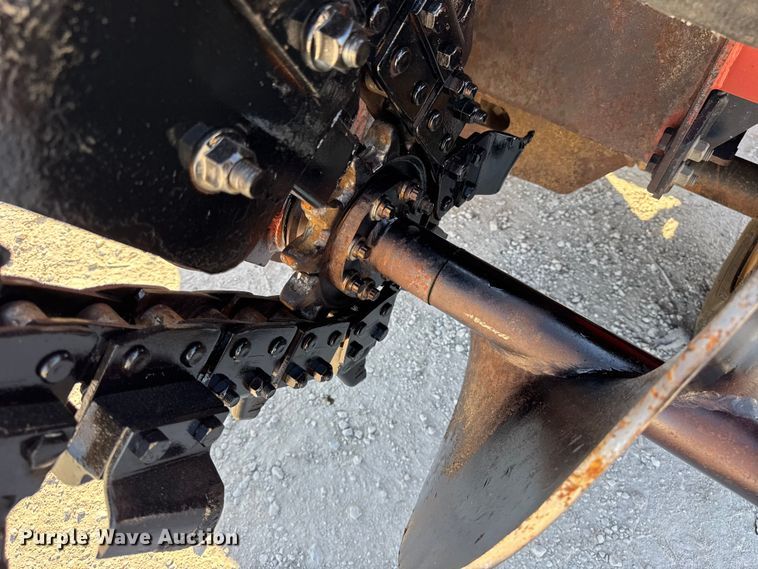 image for item ER0159 2016 Ditch witch RT45 trencher