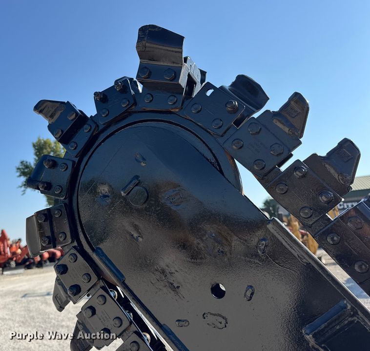 image for item ER0159 2016 Ditch witch RT45 trencher