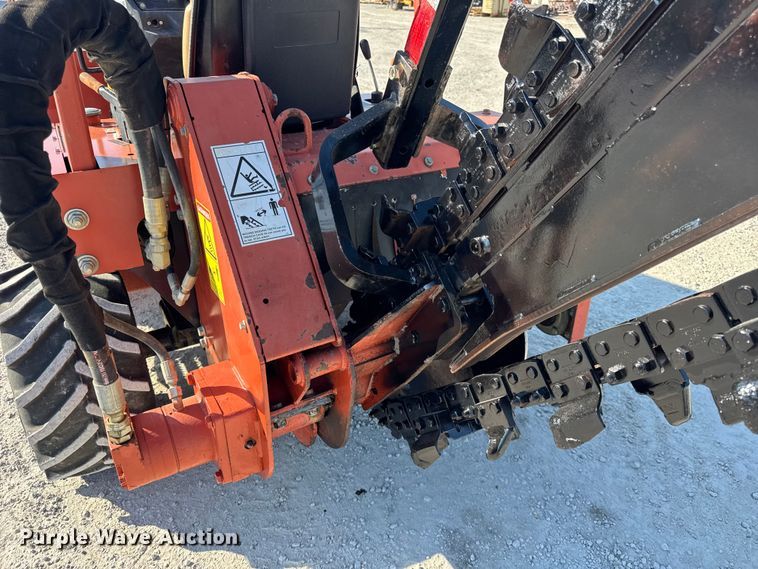 image for item ER0159 2016 Ditch witch RT45 trencher