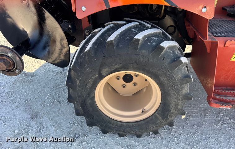 image for item ER0159 2016 Ditch witch RT45 trencher