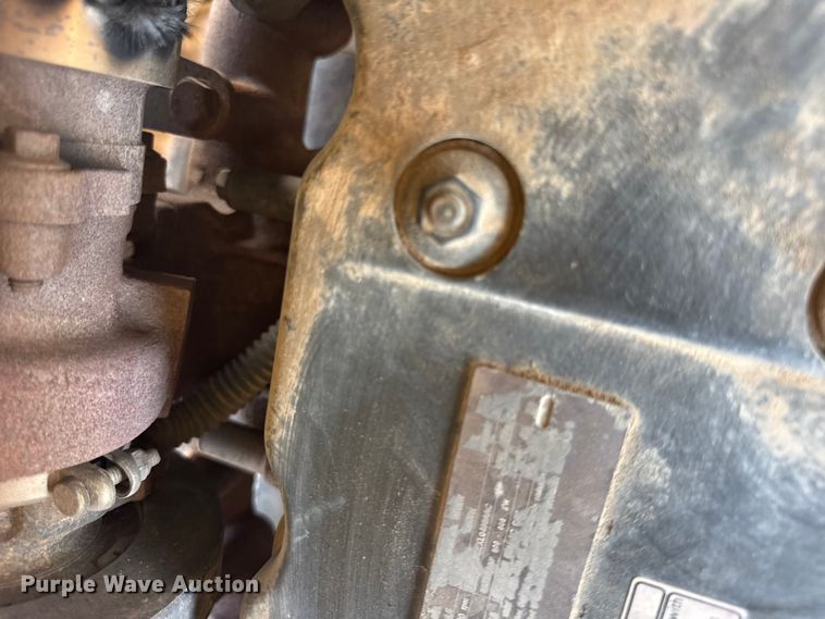 image for item ER0162 2013 Vermeer RTX1250 vibratory cable plow