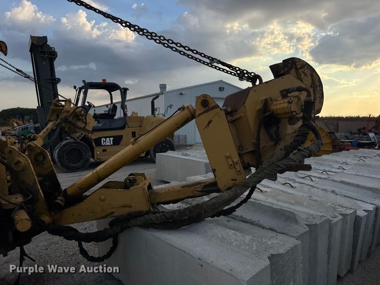 image for item ER0164 2001 Vermeer Flextrak 75 cable plow