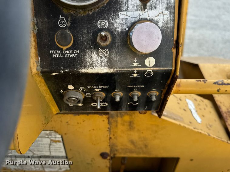 image for item ER0164 2001 Vermeer Flextrak 75 cable plow