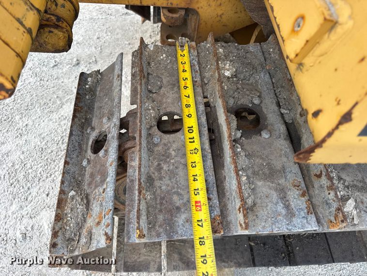 image for item ER0164 2001 Vermeer Flextrak 75 cable plow