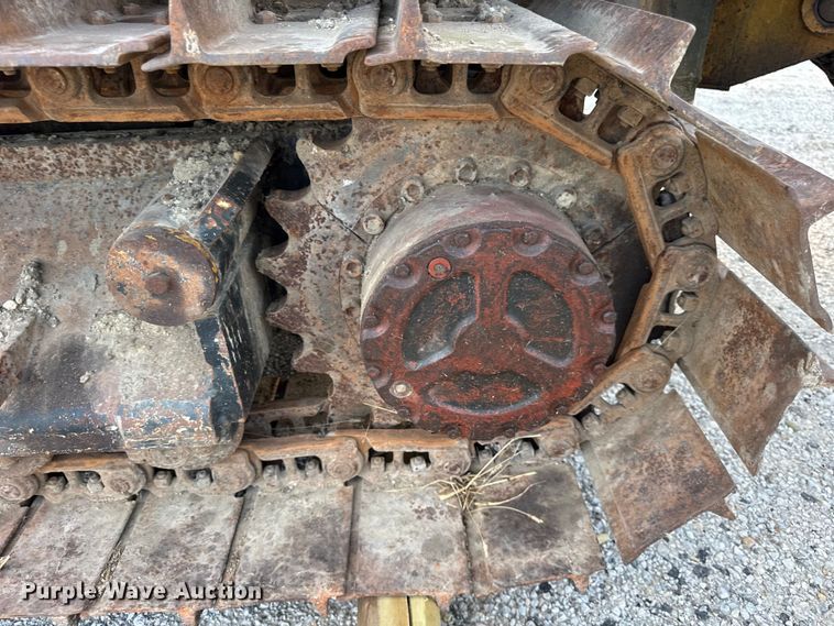 image for item ER0164 2001 Vermeer Flextrak 75 cable plow