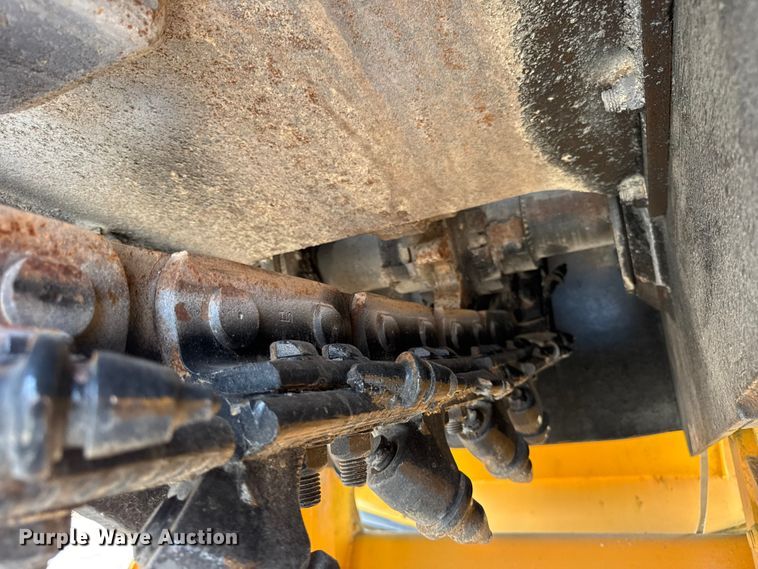 image for item ER0168 2000 Trencor 665HD trencher