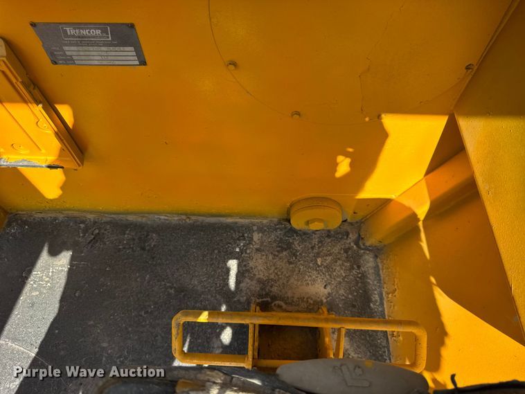 image for item ER0168 2000 Trencor 665HD trencher