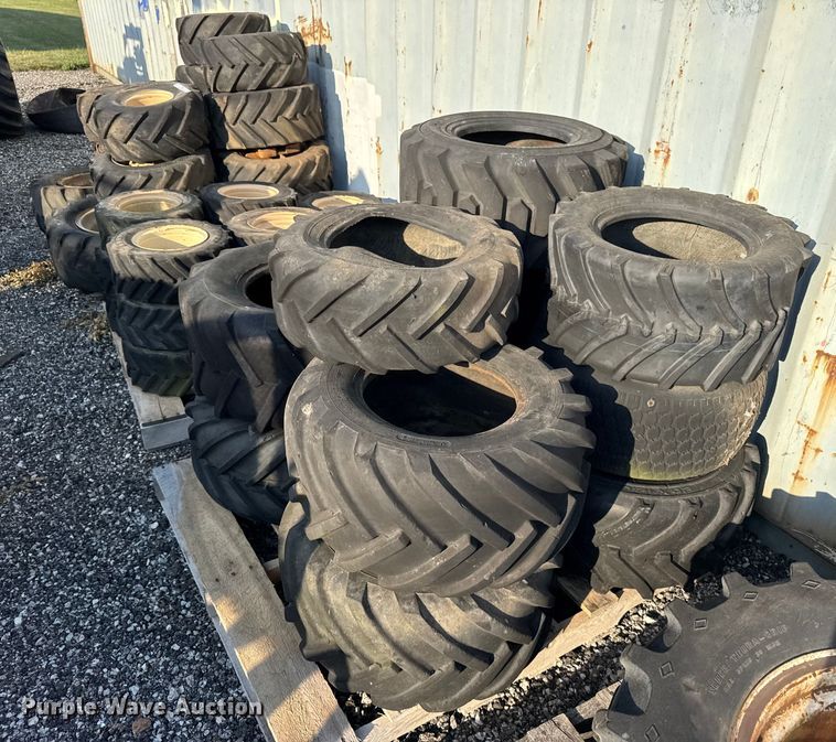 image for item ER0171 Trencher tires and wheels