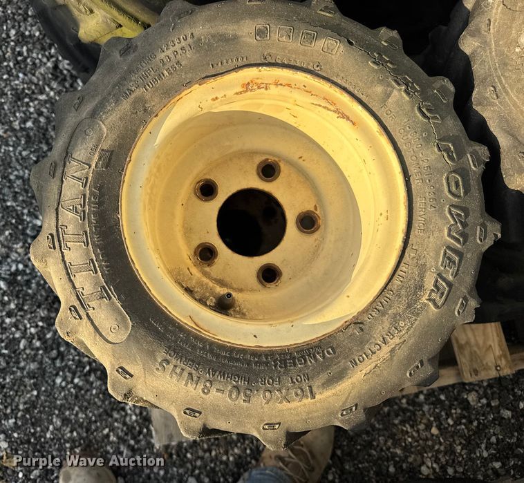 image for item ER0171 Trencher tires and wheels