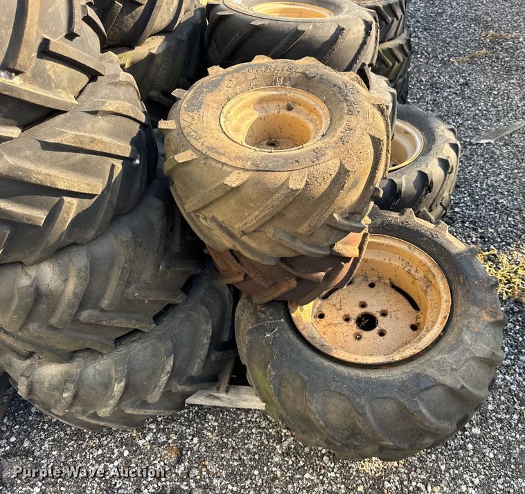 image for item ER0171 Trencher tires and wheels